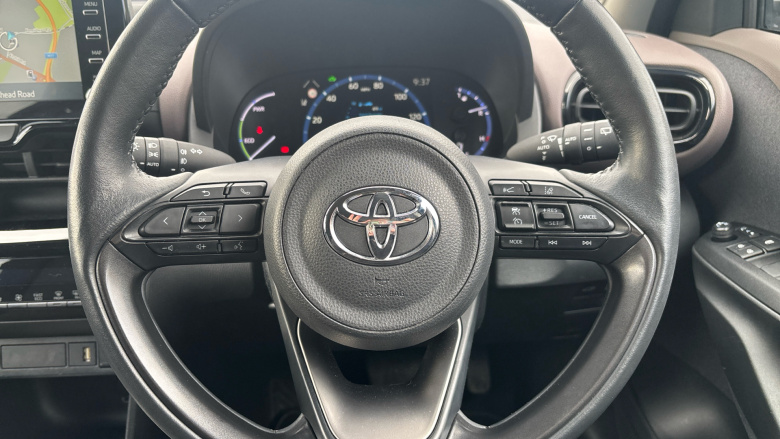 Toyota Yaris Cross 1.5 Hybrid Excel 5dr CVT Hybrid Estate